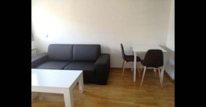 Apartamento cerca del metro con plaza de garage